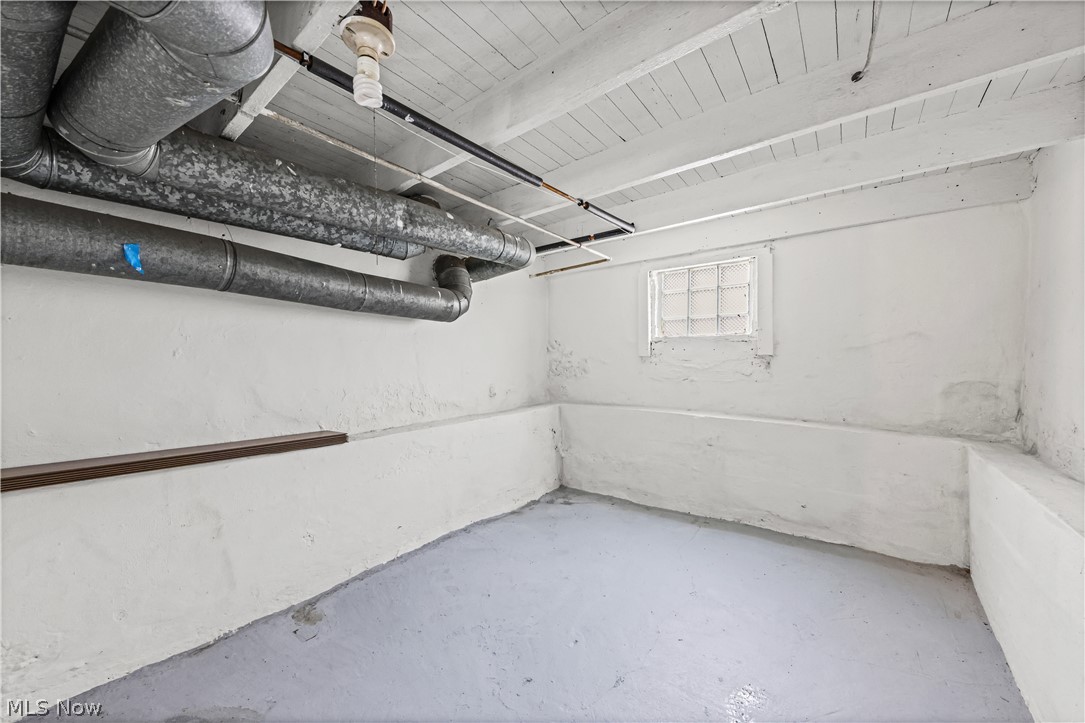 529 Bina Avenue Property Photo 29