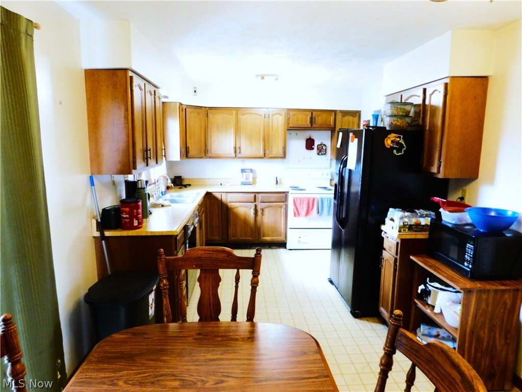 52235 West Drive Property Photo 16