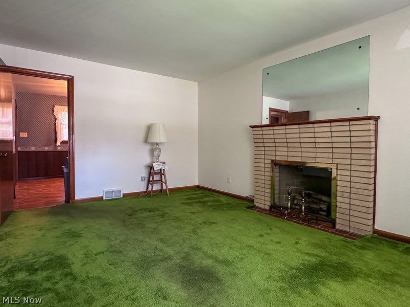 319 Summit Avenue Property Photo 2