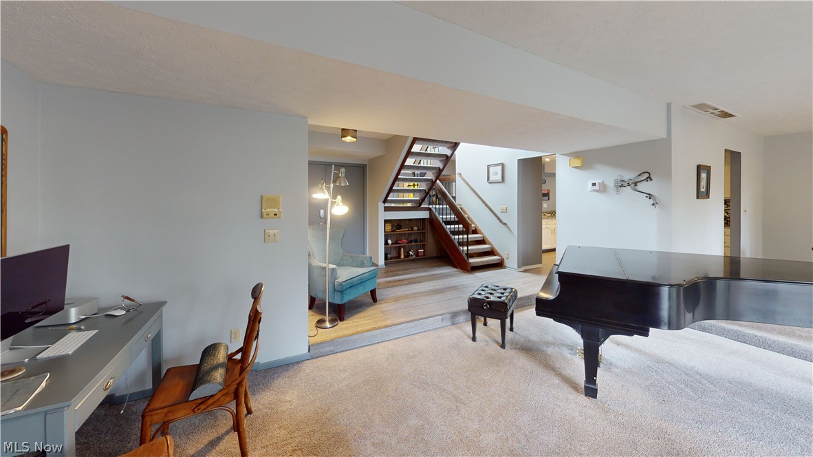 1939 Pine Drive Property Photo 6