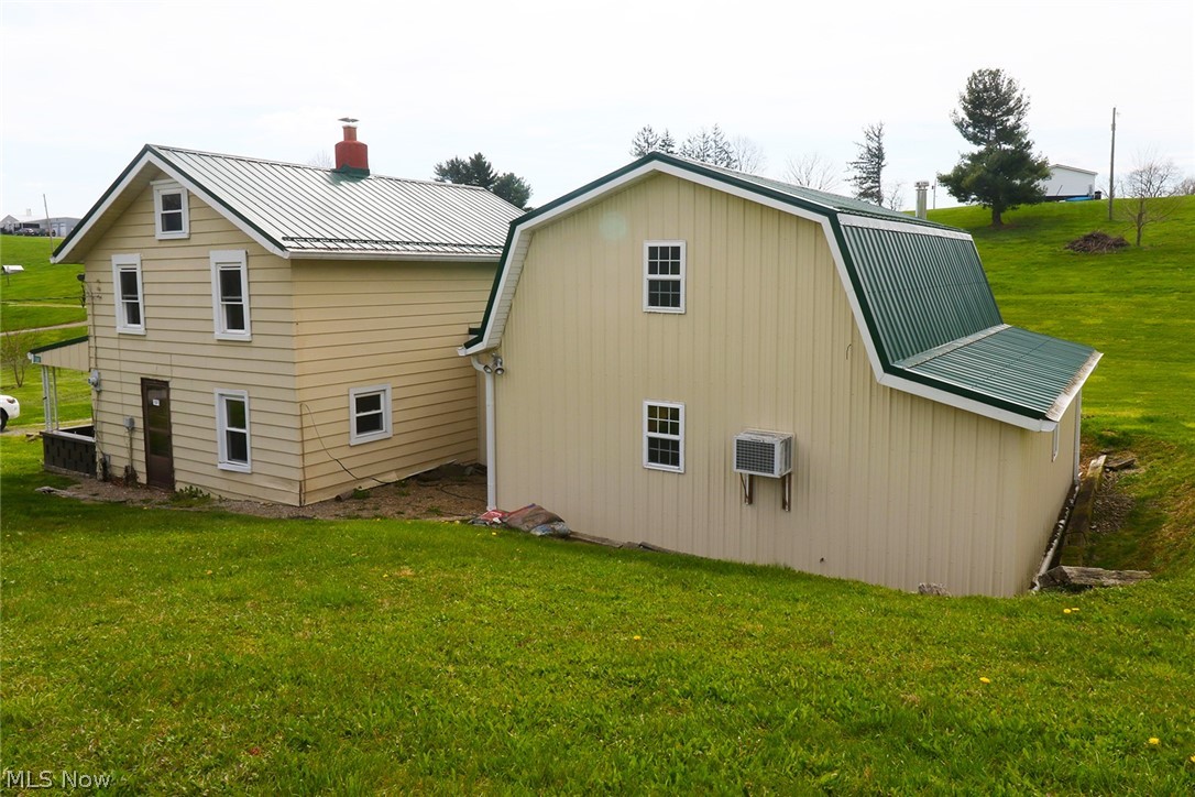 1041 County Road 14 Property Photo 5