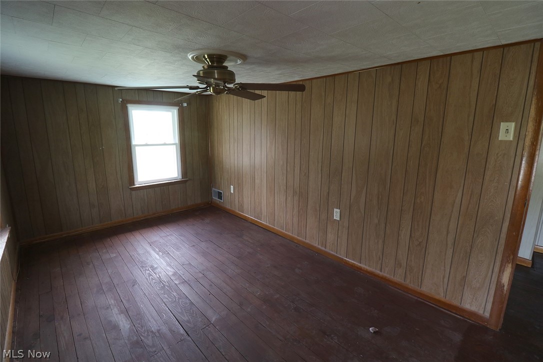 1041 County Road 14 Property Photo 15