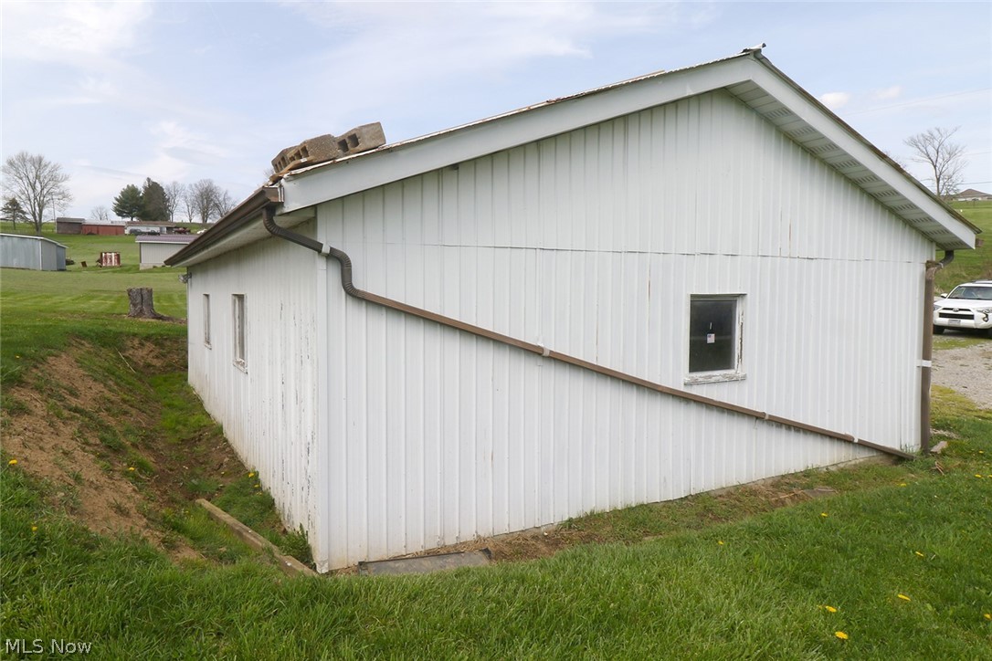 1041 County Road 14 Property Photo 41