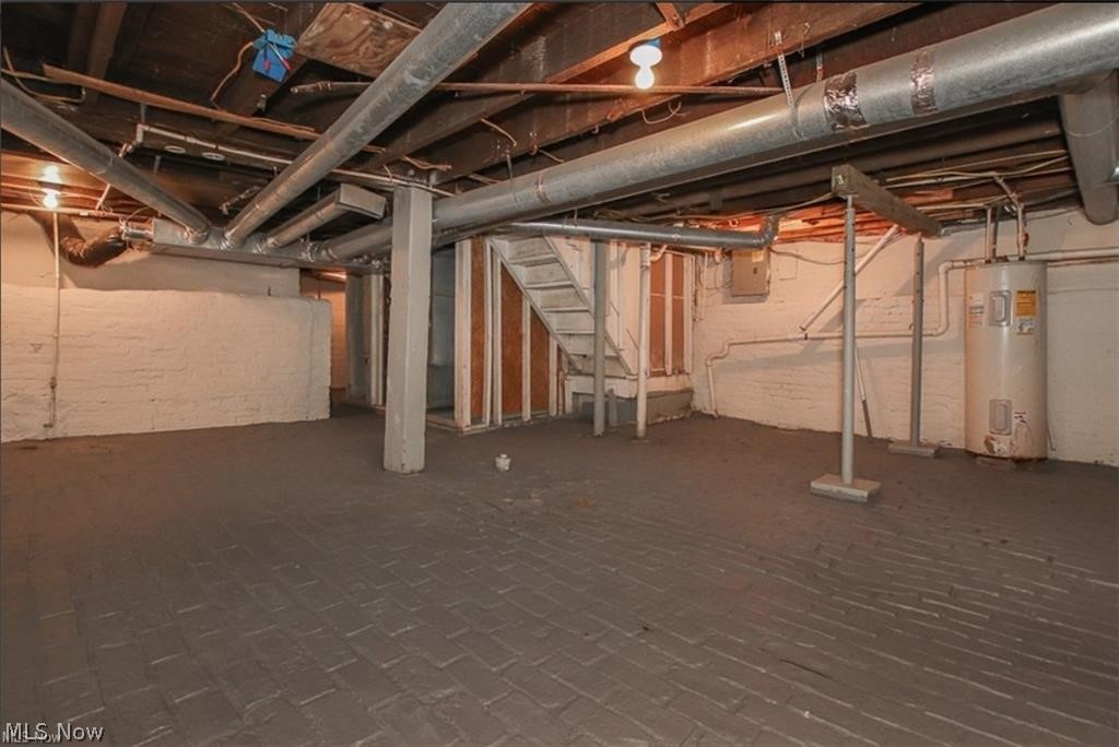 2177 W 31st Street Property Photo 19