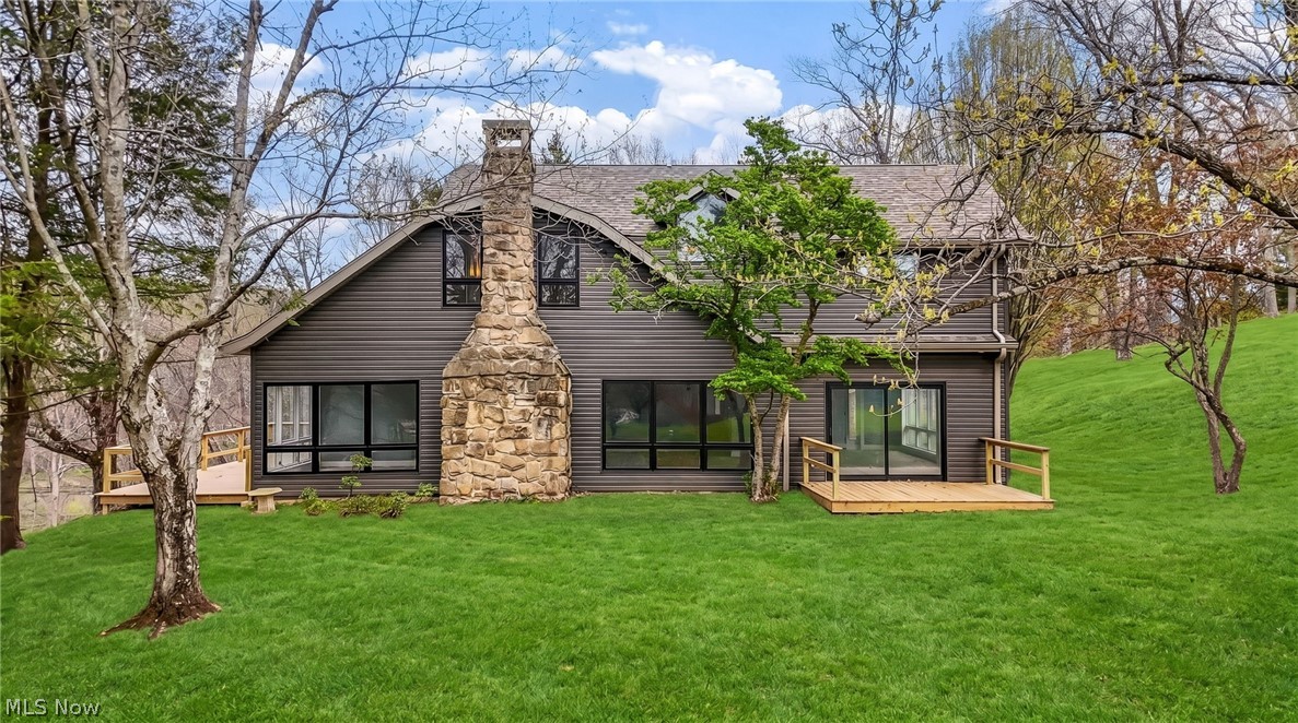 3388 Meadow Road Property Photo 4