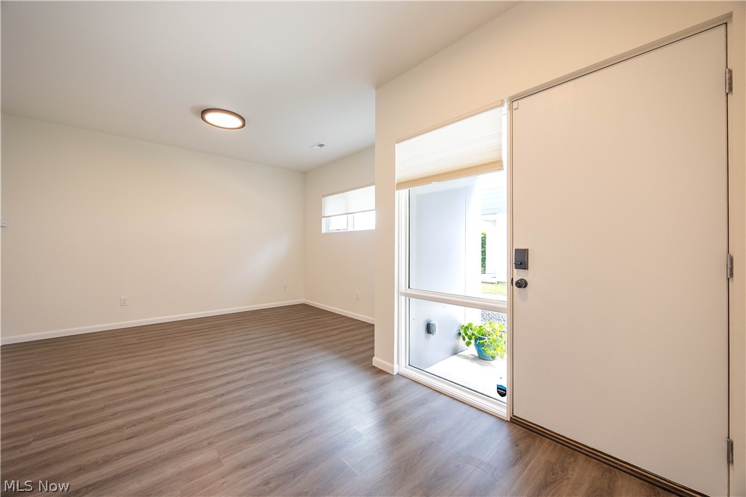 7132 Simpson Court Property Photo 4