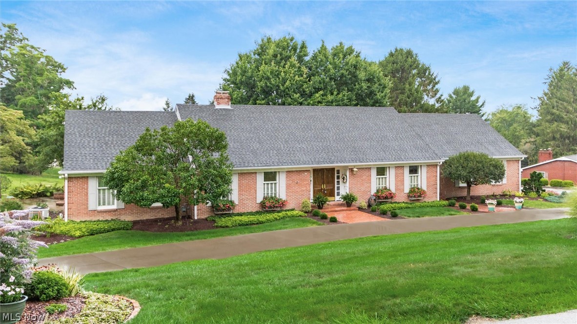 480 W Highland Drive Property Photo