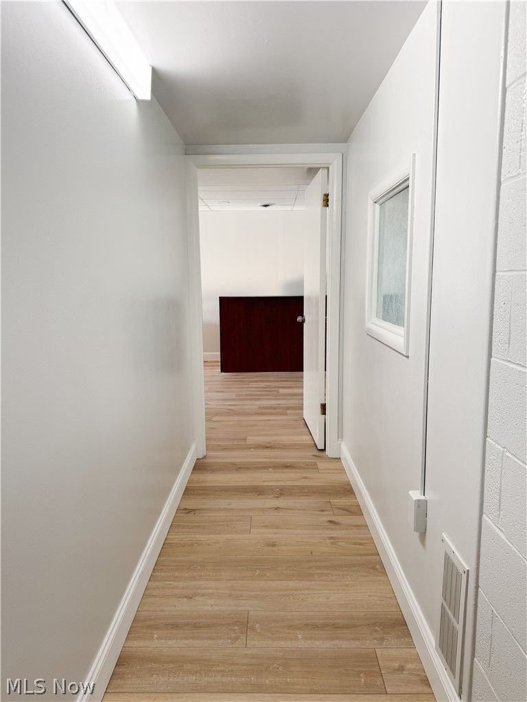 7543 Broadview Road Property Photo 11