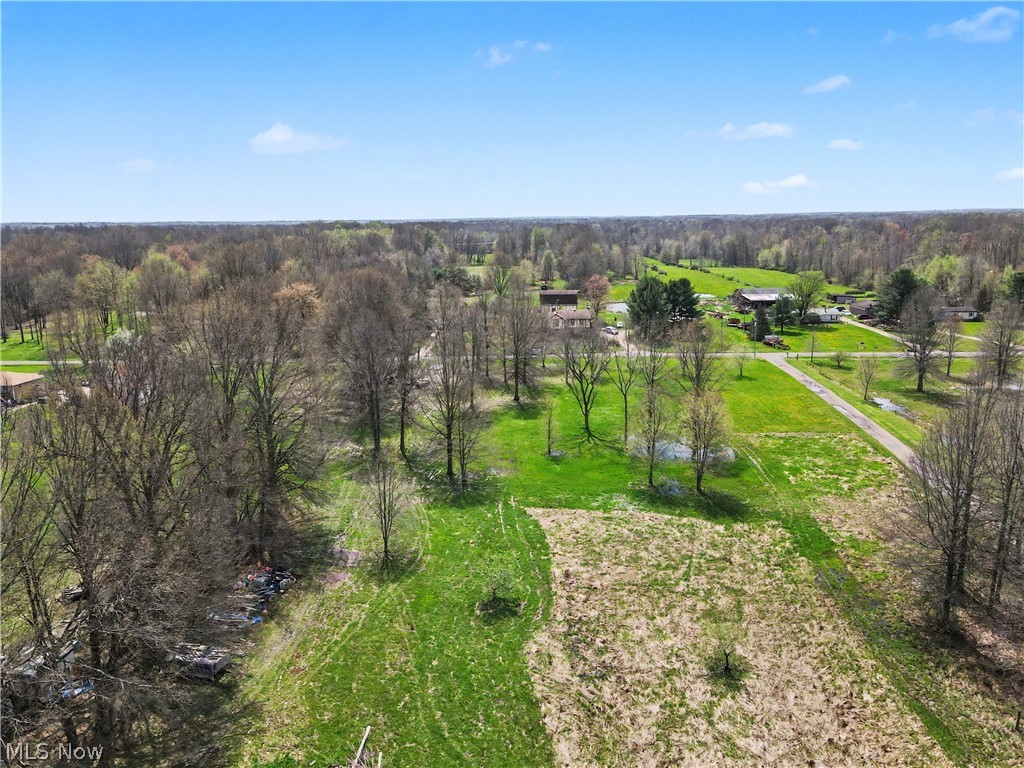 10537 Gilbert Road Property Photo 3