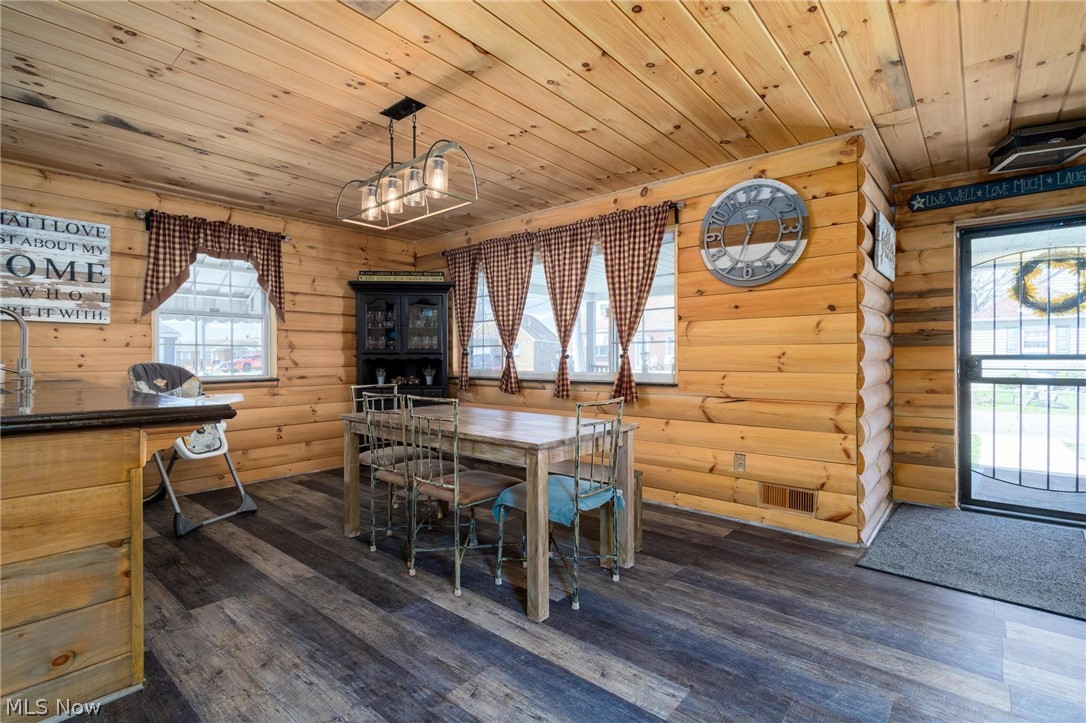 195 Gilson Avenue Property Photo 8