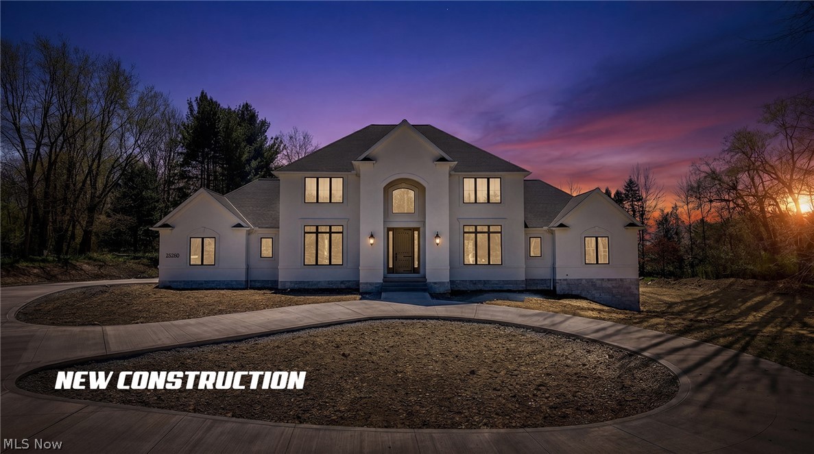 5084 Neptune Oval Property Photo 1