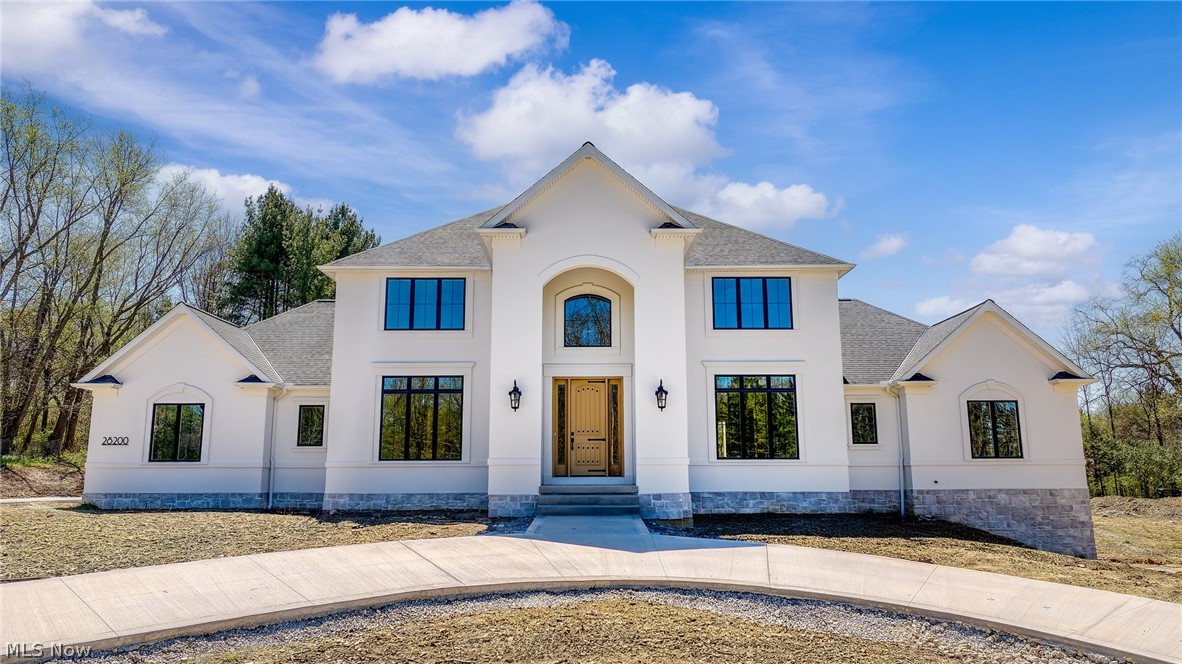 5084 Neptune Oval Property Photo 4