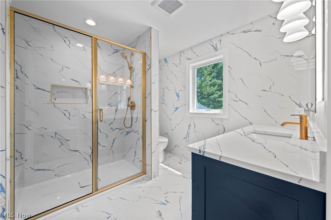 5084 Neptune Oval Property Photo 17