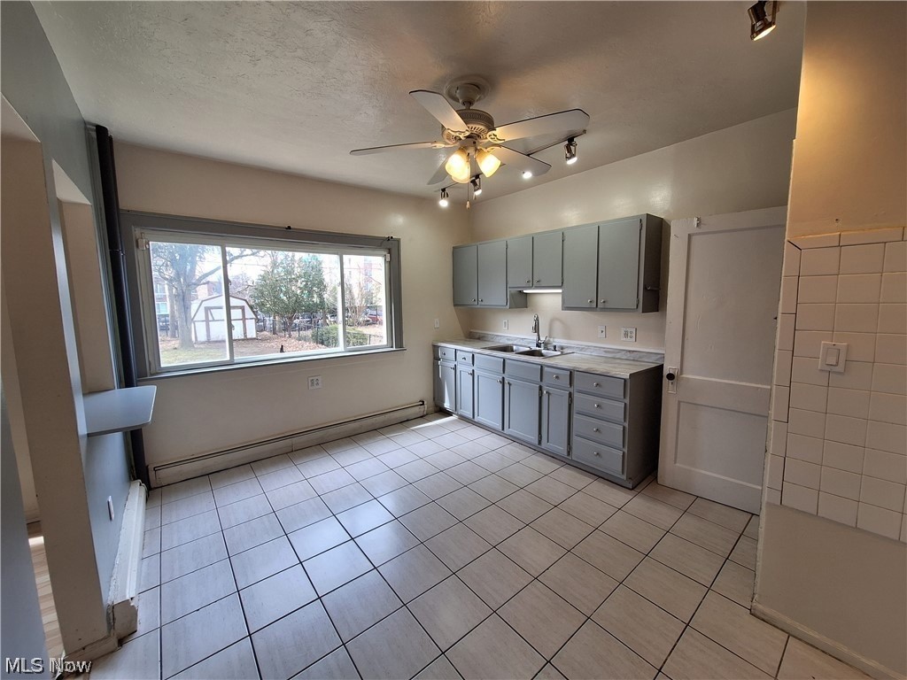 1018 E 169th Street Property Photo 3
