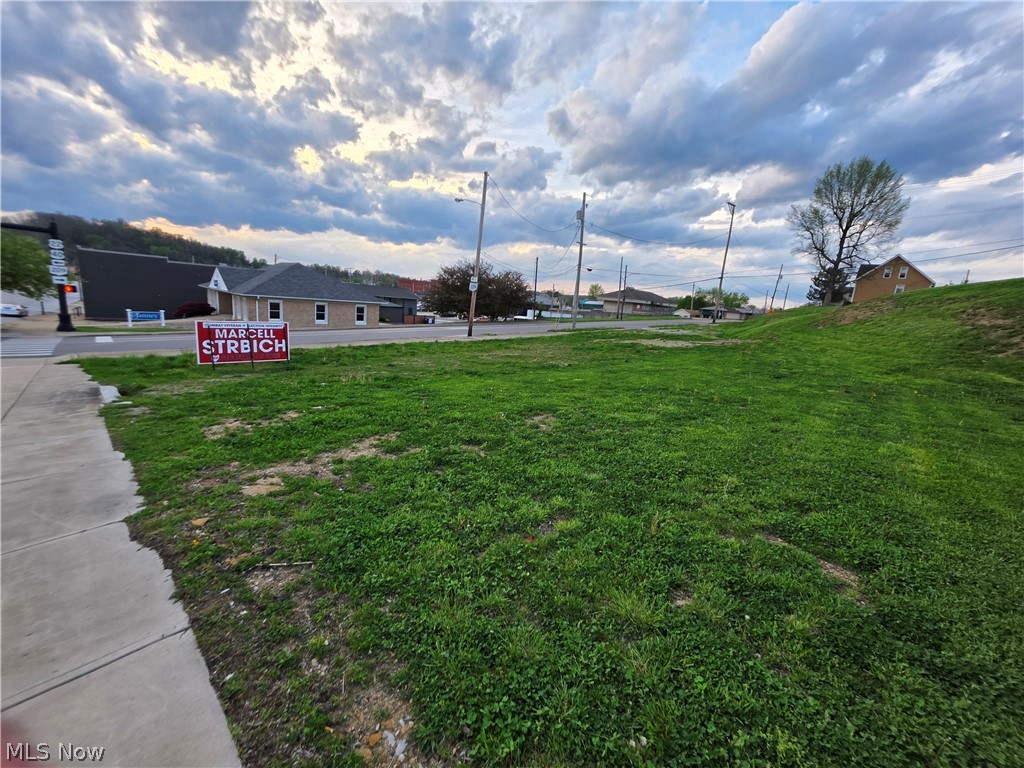 501 Wheeling Avenue Property Photo 2