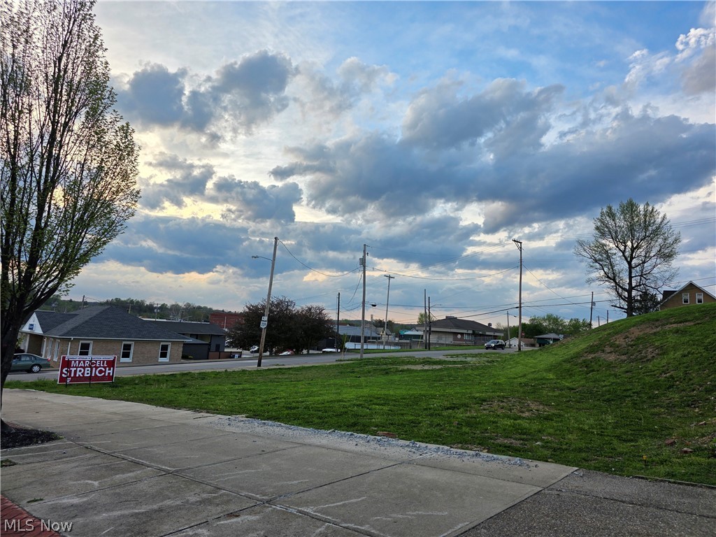 501 Wheeling Avenue Property Photo 3