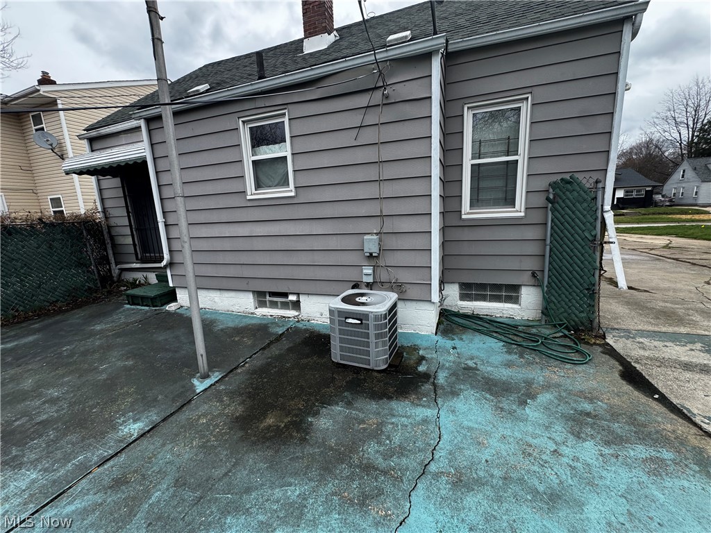 870 Frederick Boulevard Property Photo 2