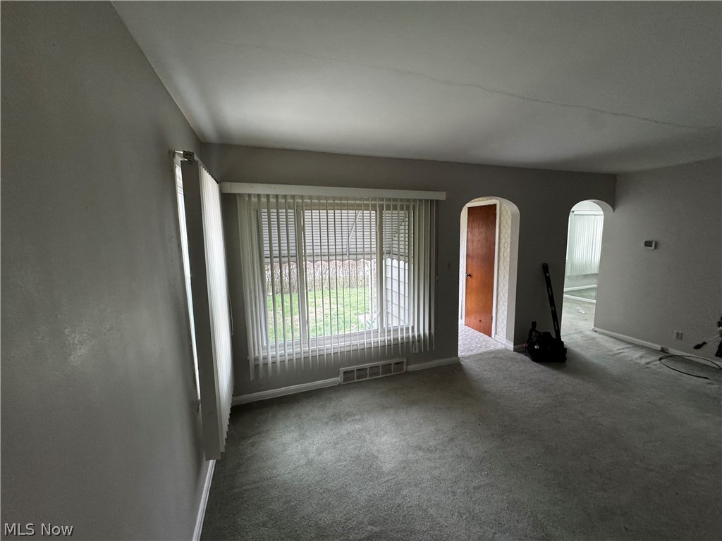 870 Frederick Boulevard Property Photo 10