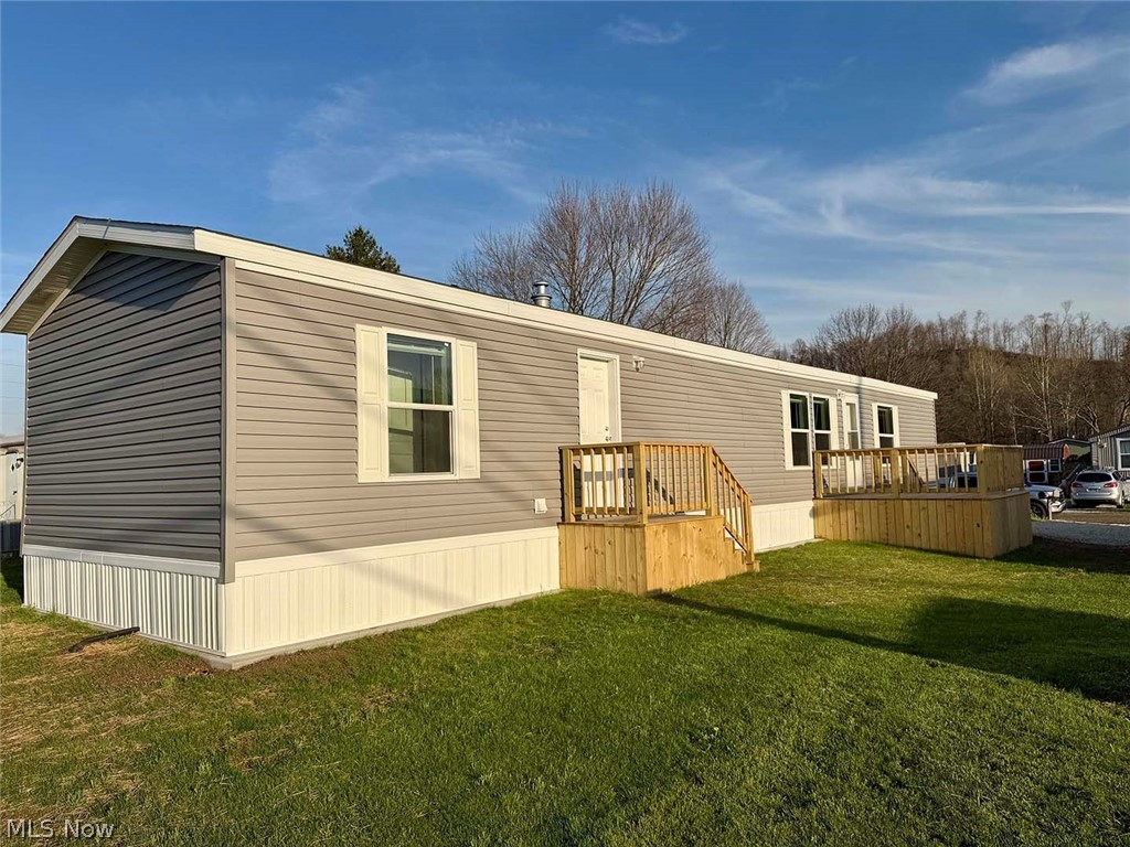 924 Mountain View Drive Property Photo 3
