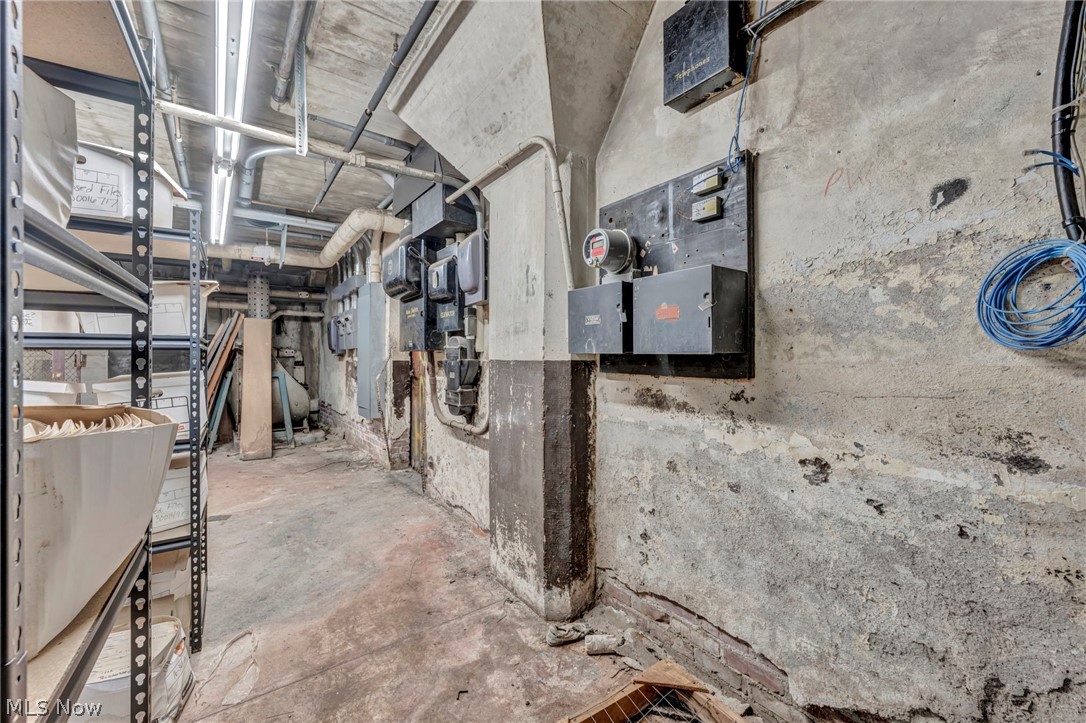 520 Broadway Property Photo 37