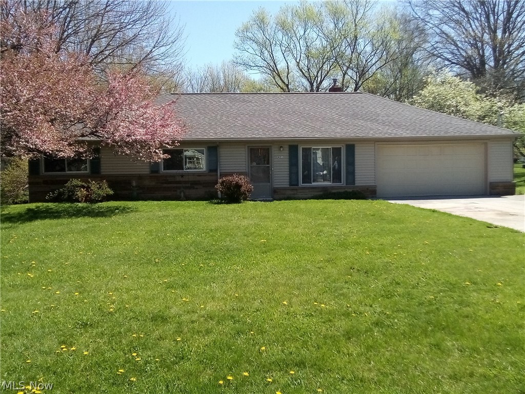 421 Harris Road Property Photo 1