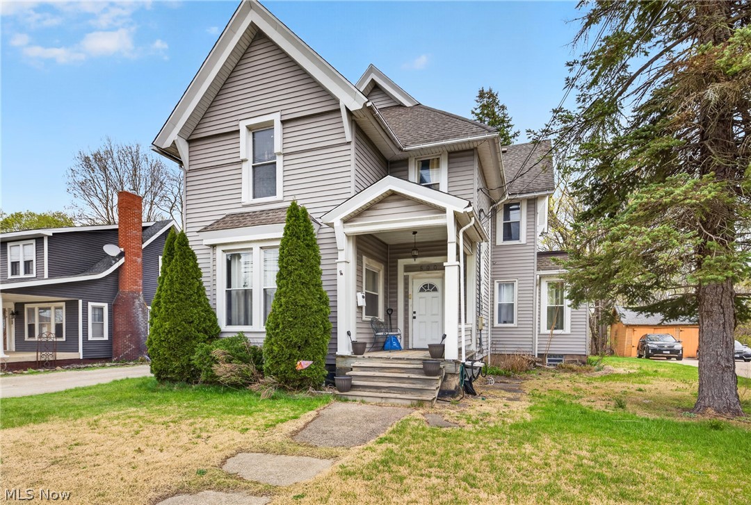 500 E Erie Street Property Photo 1