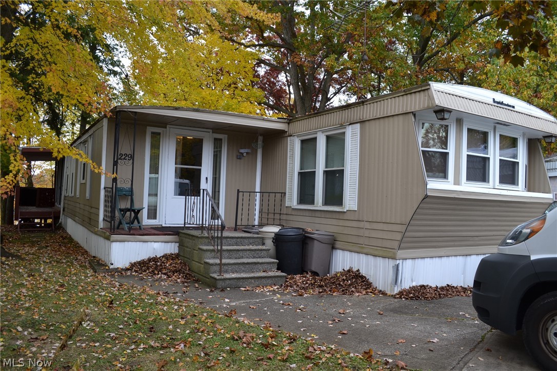 229 Lake Shore Terrace