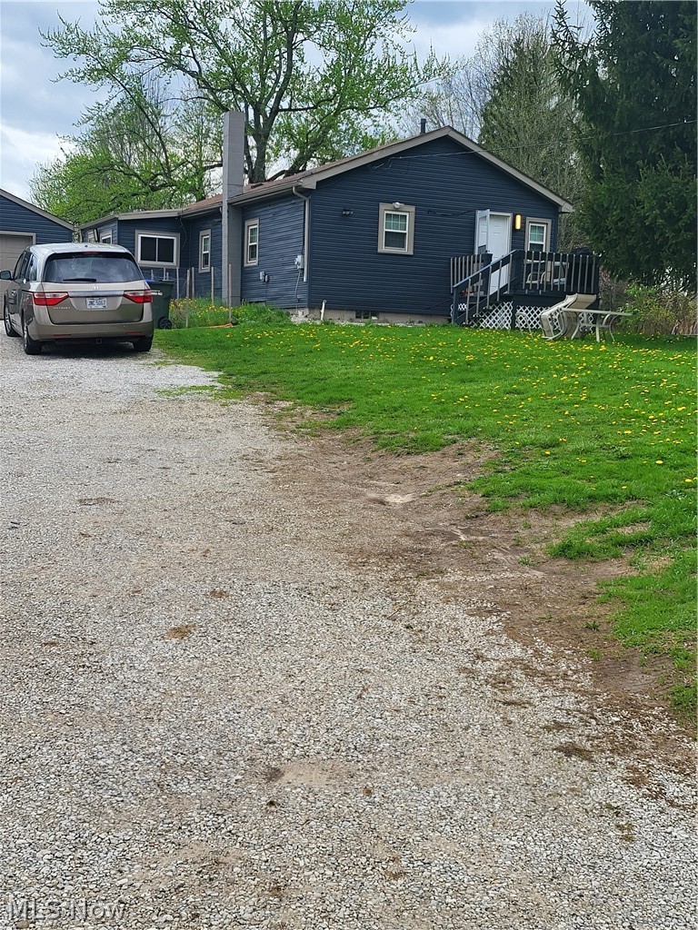 446 E Steels Corners Road Property Photo 2