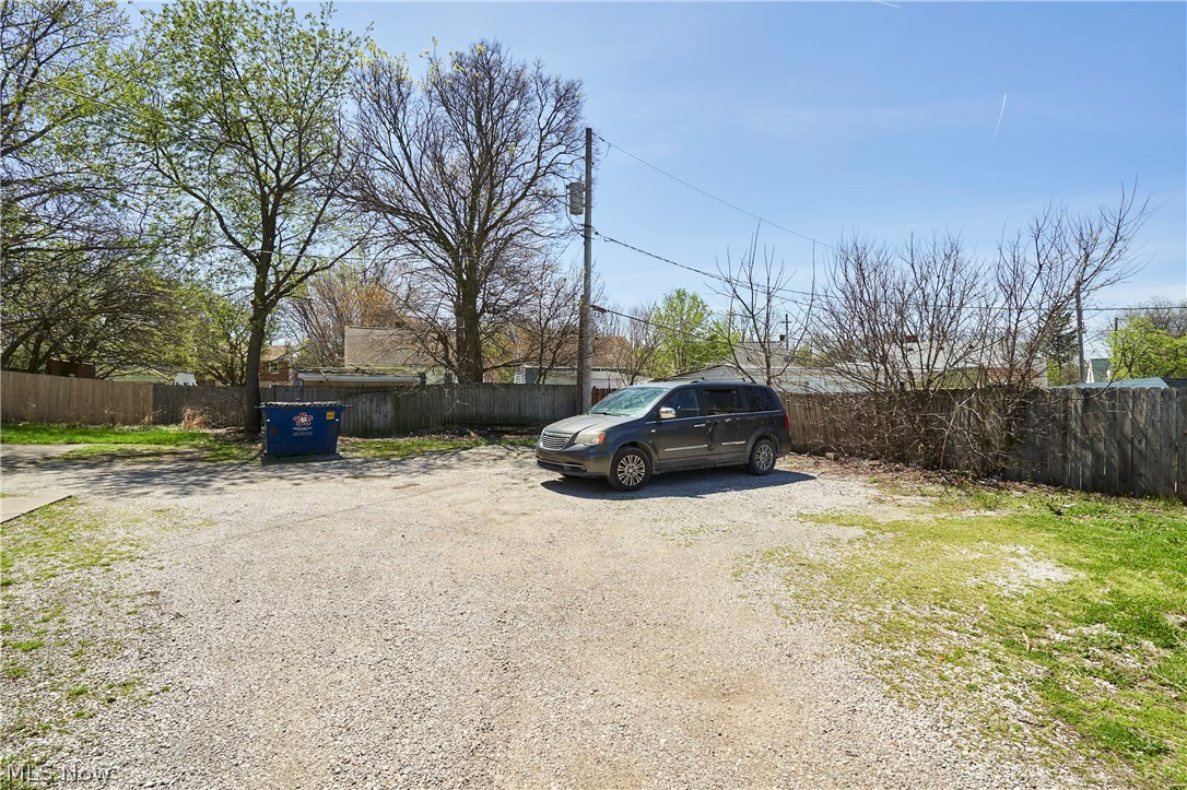 3634 Bosworth Road Property Photo 13