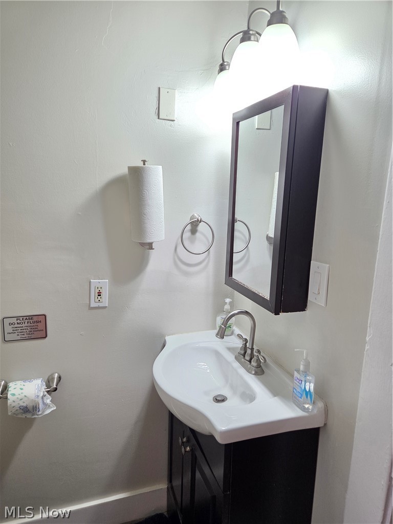 1450 E 110th Street Property Photo 16