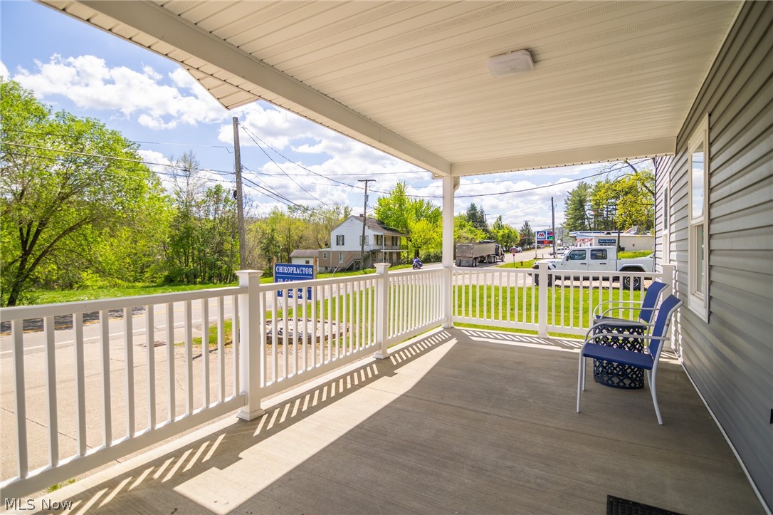 337 Highway 7 N Property Photo 6