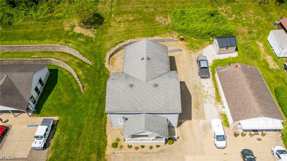 337 Highway 7 N Property Photo 13