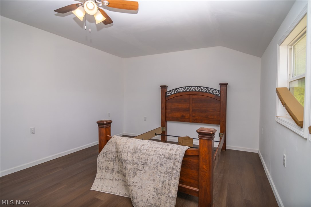 337 Highway 7 N Property Photo 15
