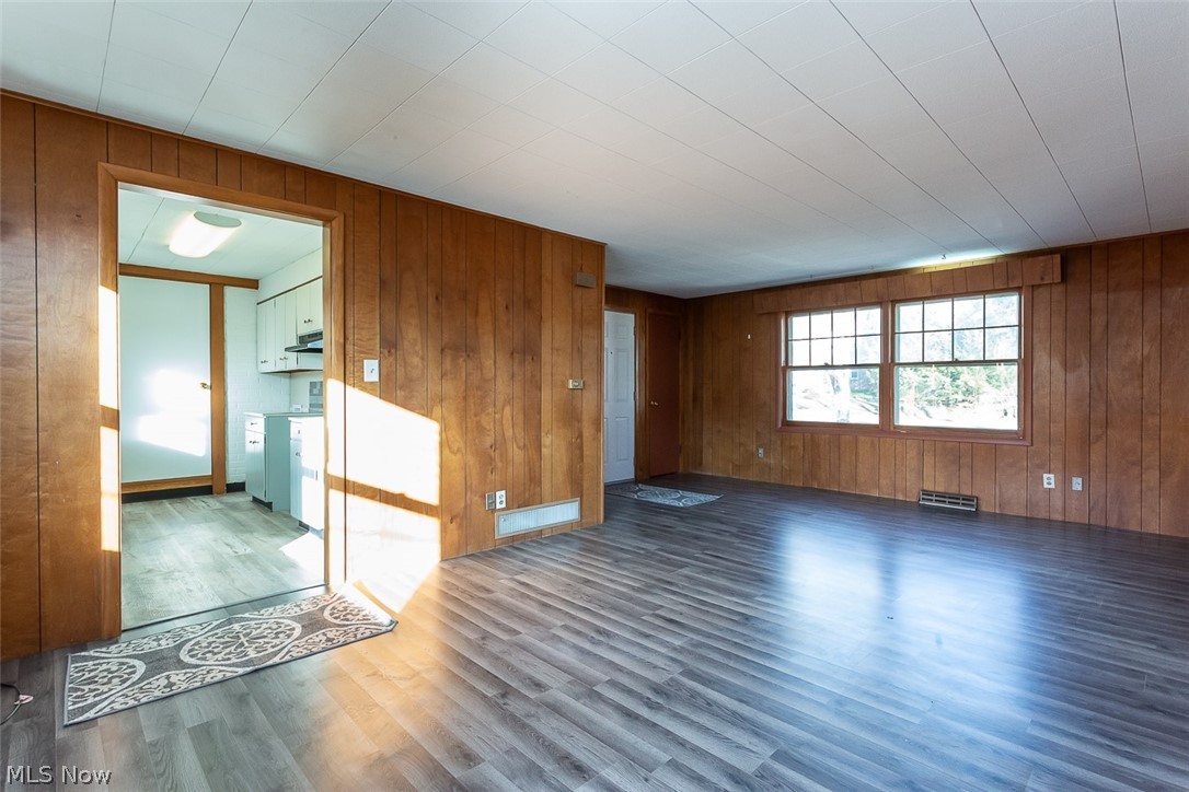 851 Park Boulevard Property Photo 27