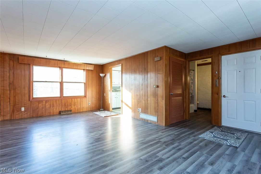 851 Park Boulevard Property Photo 28