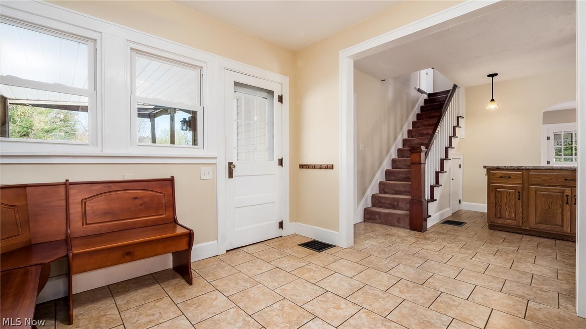 10155 Old River Road Property Photo 23
