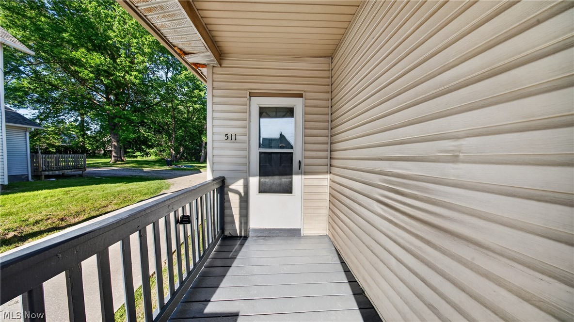 511 Brown Street Property Photo 2