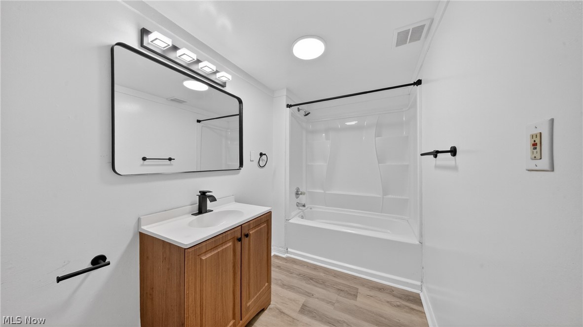 511 Brown Street Property Photo 13