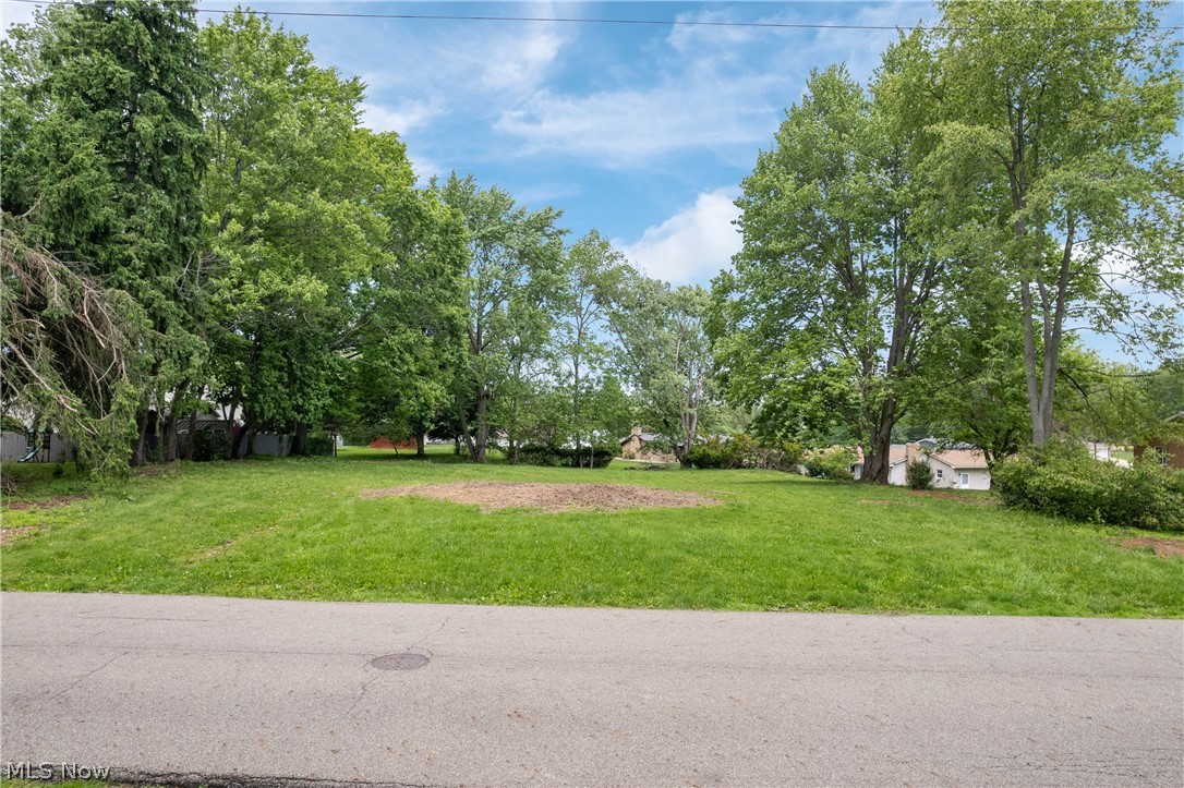 7811 Parkford Street NW Property Photo 1