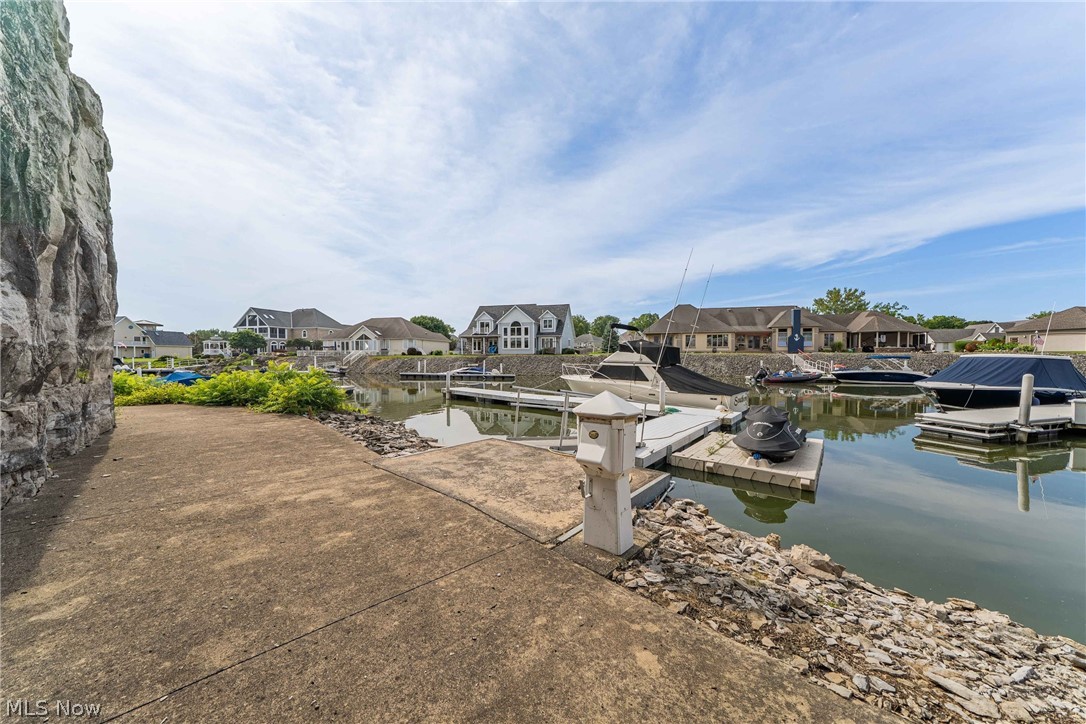 3706 E Baycliffs Drive Property Photo 43