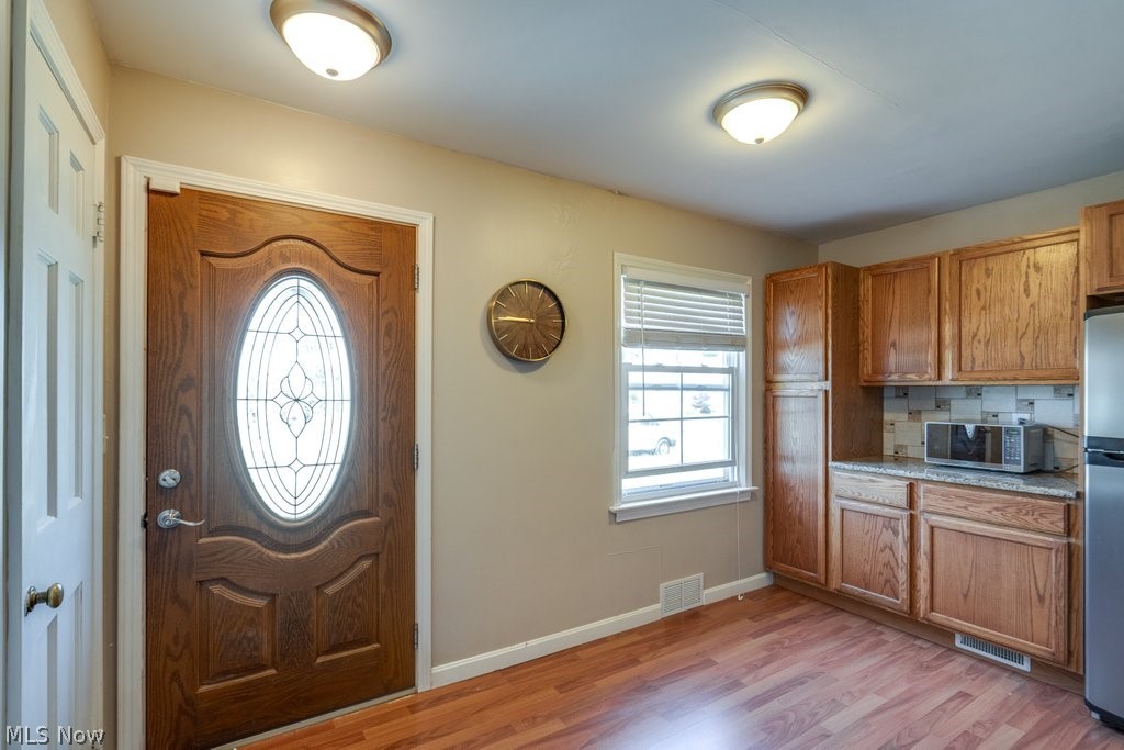 407 E 330th Street Property Photo 2