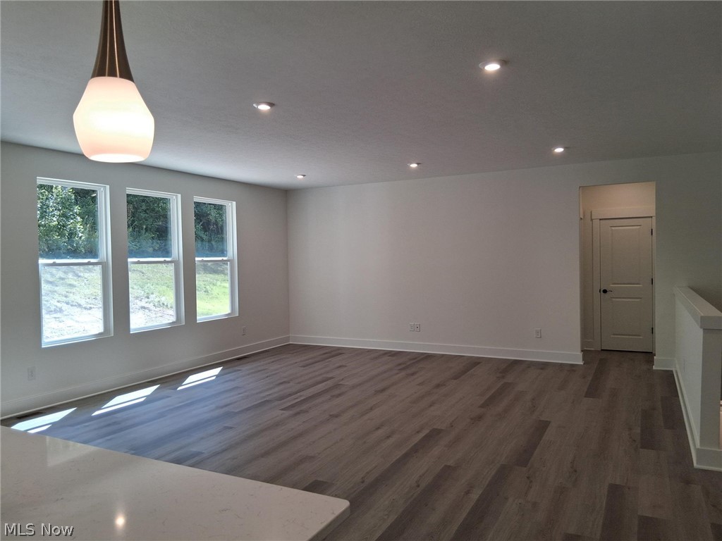 6109 Grey Heron Drive Property Photo 4