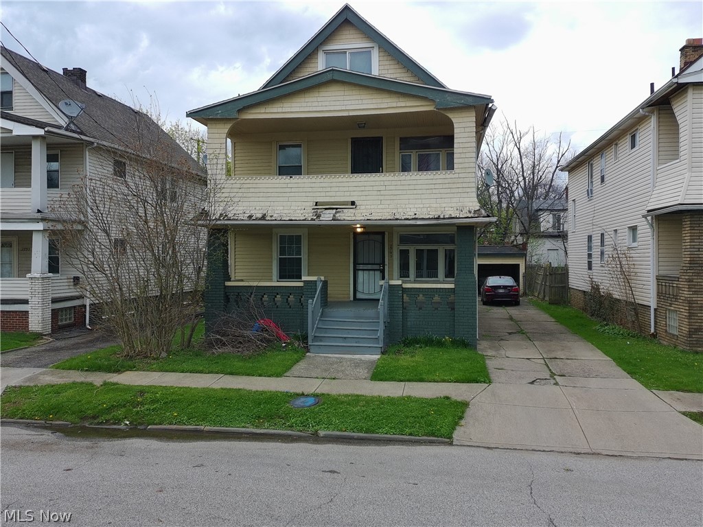 2797 E 125th Street