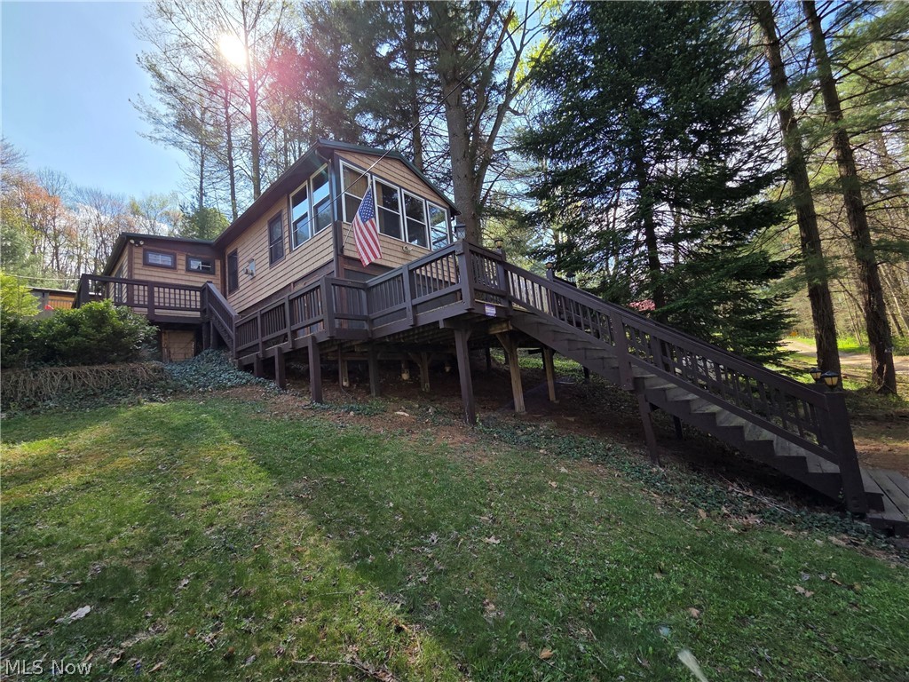 7374 Lakeshore Drive