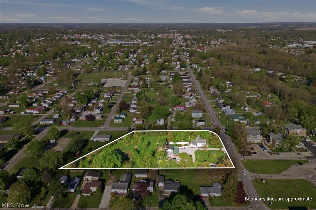 1301 Harding Way E Property Photo 14