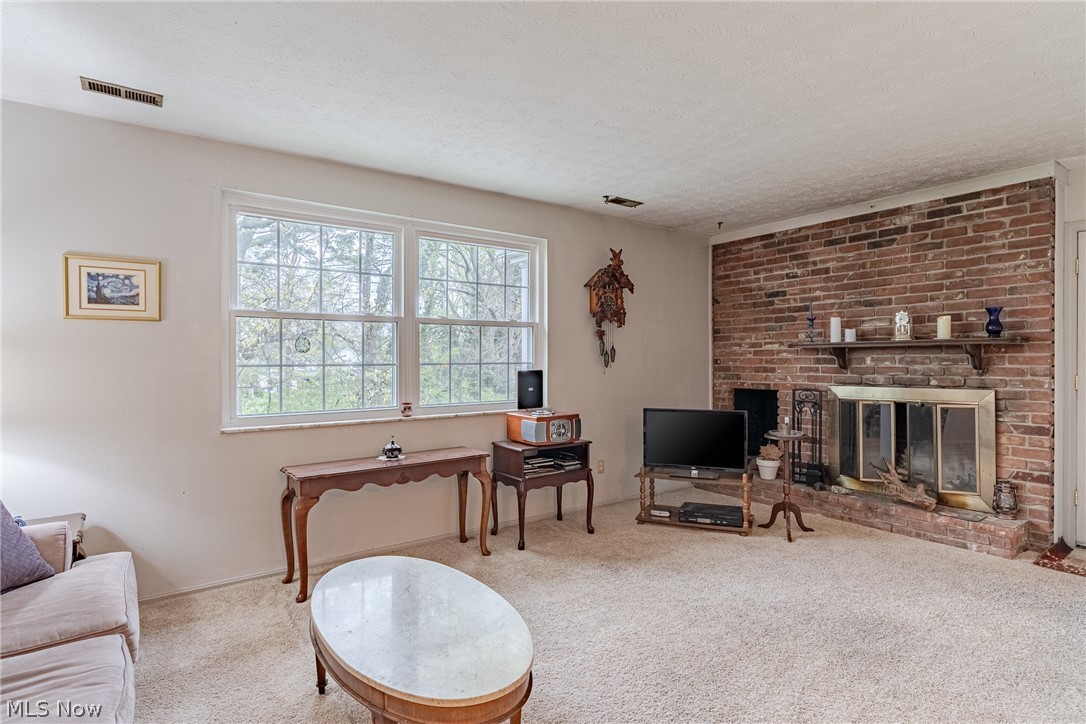 2720 Pease Drive 219n Property Photo 4