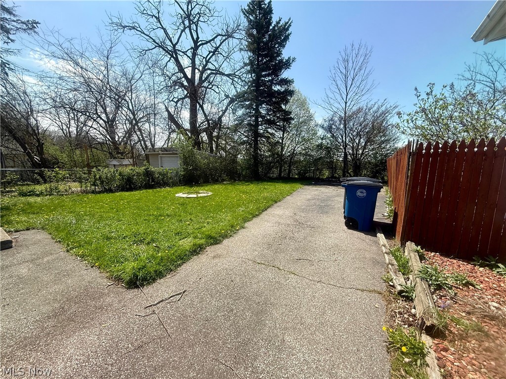 4816 E 173rd Street Property Photo 5