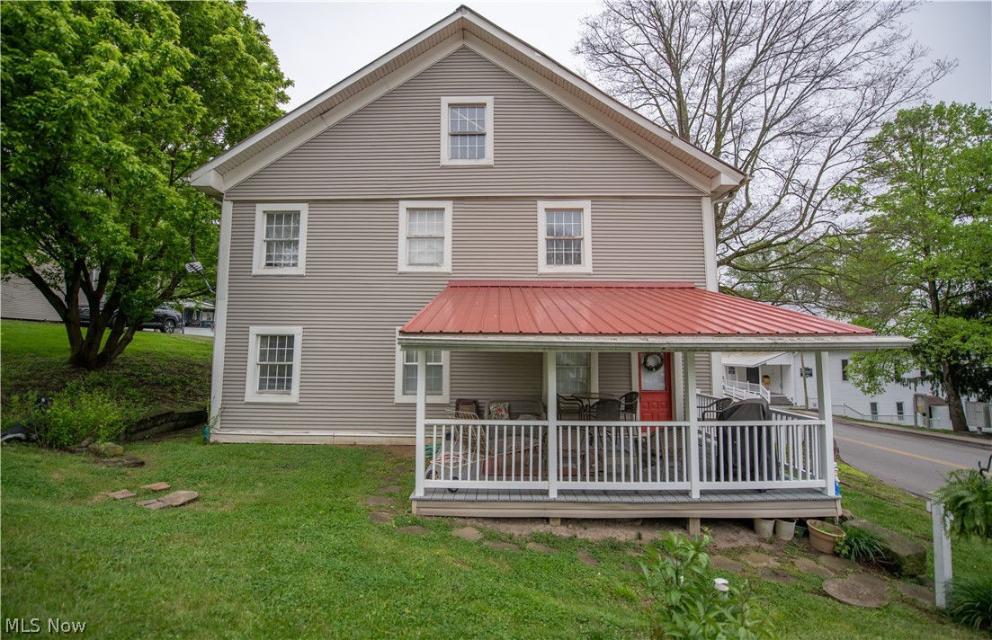 211 Main Street Property Photo 1