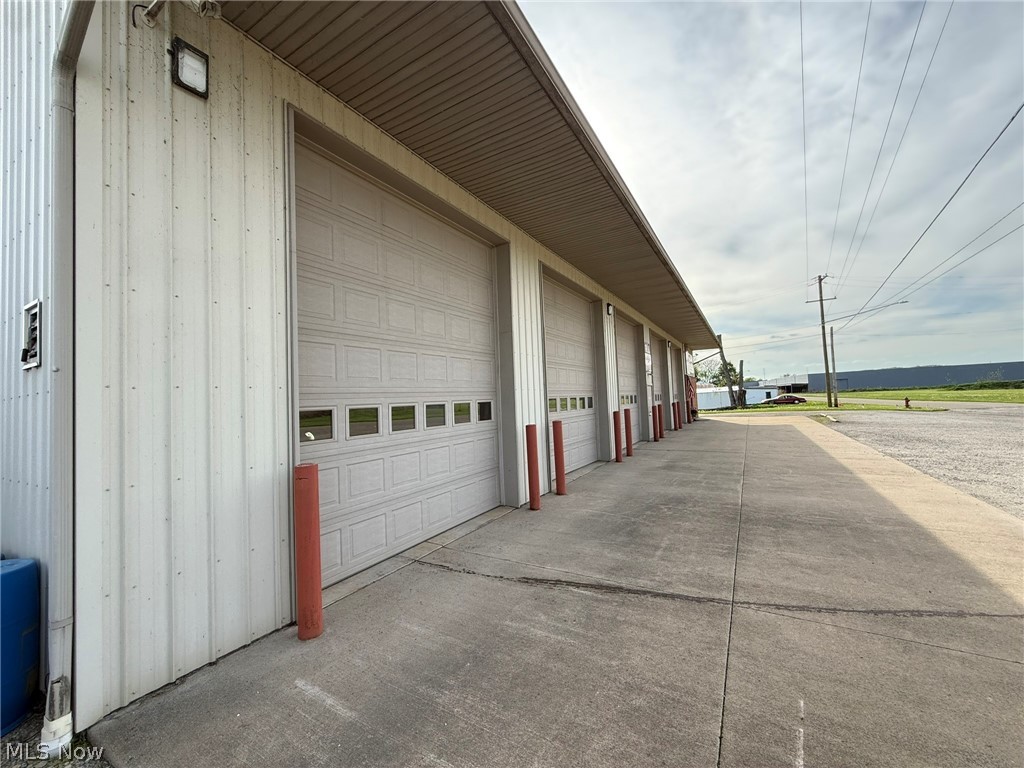 1 Dennison Yard Circle Property Photo 3