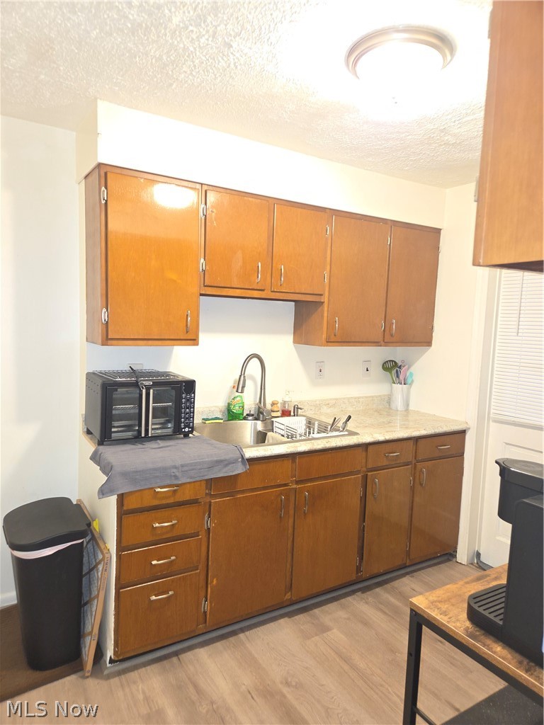 21711 S Lake Shore Boulevard Property Photo 6